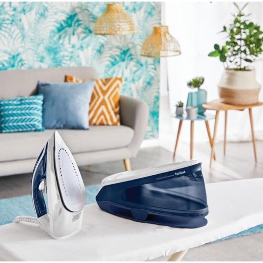 Estação de Engomar Tefal Express Essential SV6116 2200W 5bar 1.4L