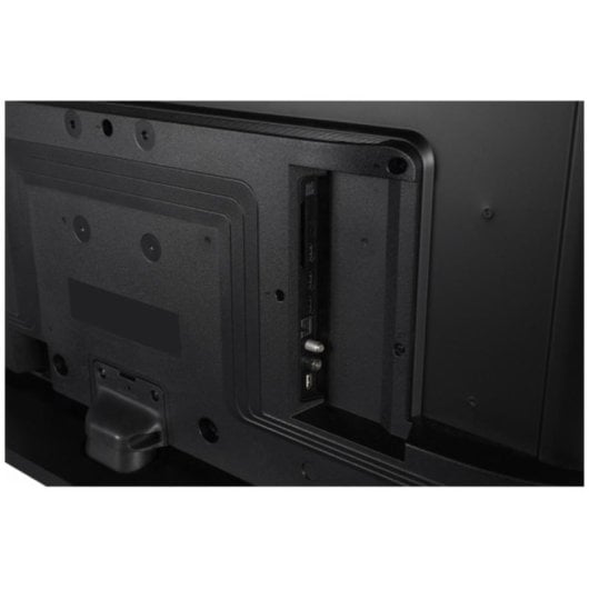 TV Toshiba LED 50QV3363DG 50" 4K Smart TV HDR10 WiFi Bluetooth