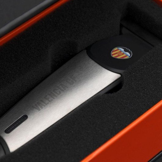 Máquina de Barbear Multifunções By AGV Valencia C.F. Recarregável 20h 4 Pentes