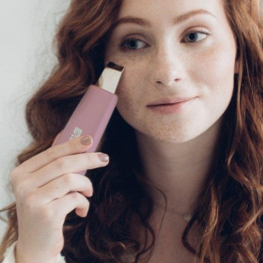 Peeling ultrasónico Beautifly B-Scrub Blush 5 en 1 EMS luz LED carga inductiva