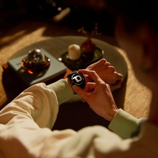 OnePlus Watch Lite Bluetooth GPS 44,98mm AMOLED Preto Resistente à Água 5ATM+IP68 SpO2