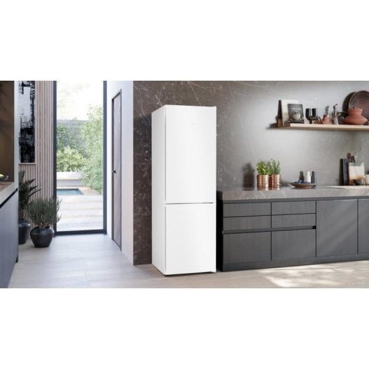 Frigorífico Combi Siemens KG36N2WCF No Frost 186cm 321L C Branco