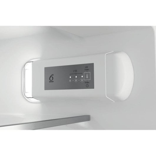 Frigorífico Combi Hotpoint WHC20 T152 No Frost 193,5cm 280L E Blanco Puertas Reversibles