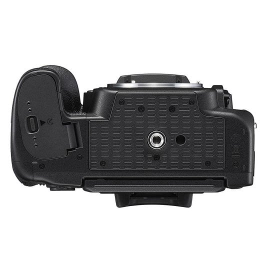 Cámara Reflex Nikon D780 Cuerpo 24,5 MP 4K Ultra HD Full Frame WiFi AF Rápido