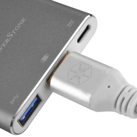 Concentrateur USB de type C Silverstone EP08