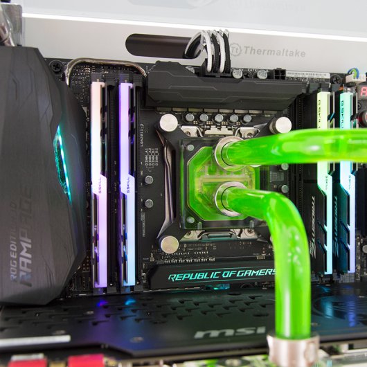 PcCom Custom Titanium i7-6850K / 32GB / 480GB M.2 SSD / 4TB HDD / GTX 1080