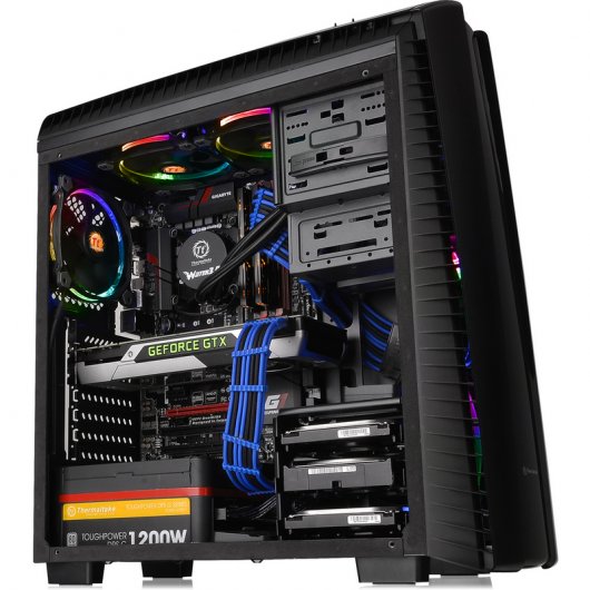 Thermaltake Versa N27 USB 3.0 con Ventana Negra