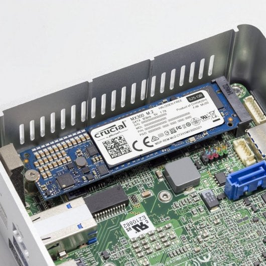 Crucial MX300 525GB M.2 Type 2280