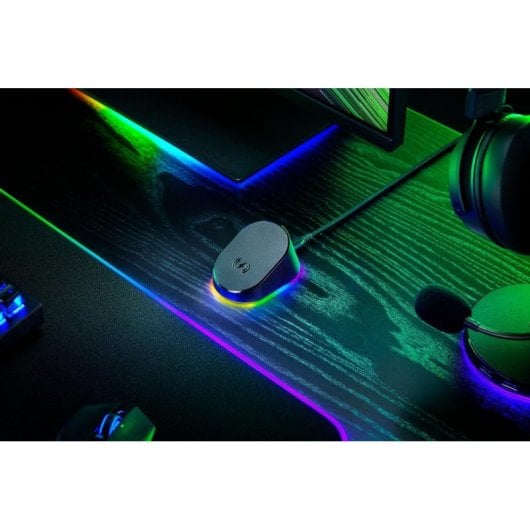 Caricatore Razer Mouse Dock Pro Wireless RGB USB-C per Basilisk V3 Pro
