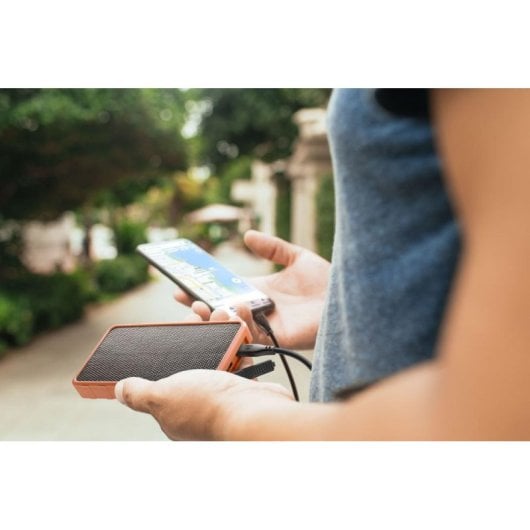 Power bank Cellularline Solar 10000mAh panel solar ETFE resistente naranja