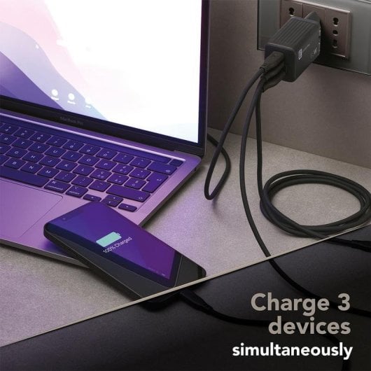Cargador Cellularline Multipower Micro 65W ultracompacto 3 puertos USB-C GaN carga rápida