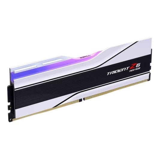 Mémoire RAM G.Skill Trident Z5 Neo RGB F5-6000J3636F32GX2-TZ5NRW 64GB 2x32GB DDR5 6000MHz CL36 AMD EXPO RGB Blanc