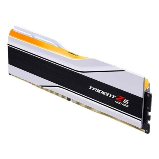 Mémoire RAM G.Skill Trident Z5 Neo RGB F5-6000J3636F32GX2-TZ5NRW 64GB 2x32GB DDR5 6000MHz CL36 AMD EXPO RGB Blanc