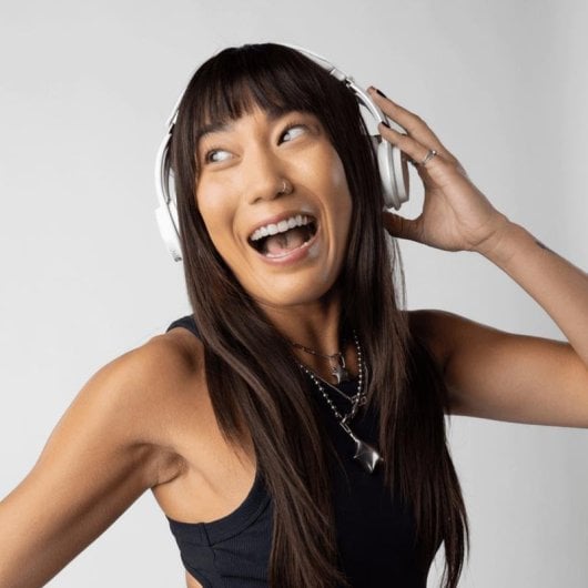 Auriculaires Skullcandy Icon ANC sans fil et filaire Bluetooth avec réduction de bruit active blancs