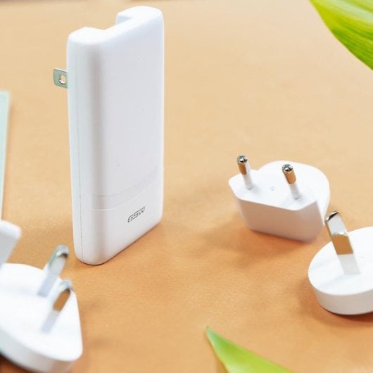 Caricatore Akashi ALTACUNIVPD65W USB-C 65W Universale Bianco