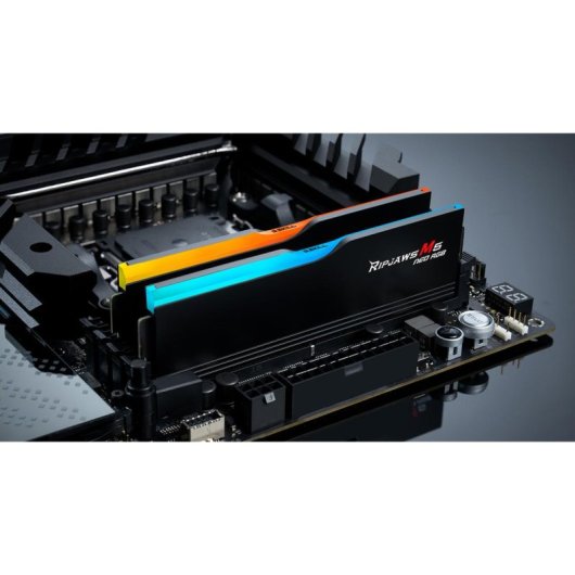 Memória RAM G.Skill Ripjaws M5 RGB F5-6000J3040G32GX2-RM5NRK 64GB 2x32GB DDR5 6000MHz CL30 AMD EXPO RGB Preto