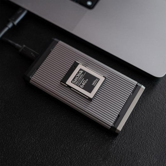 Scheda CFexpress Sandisk SDCFEC-320G-GN4NN 320GB Lettura 1700MB/s Scrittura 1500MB/s