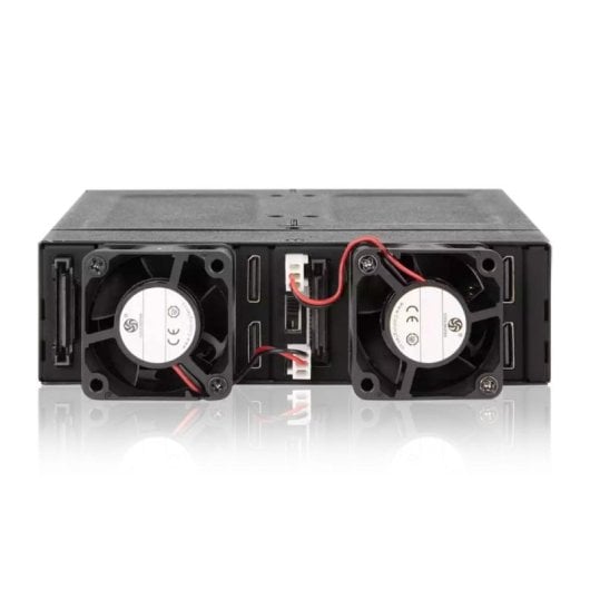 Box SSD ICY DOCK ToughArmor MB699VP-B V3 2.5" PCIe Metallo Nero 4 Bay Ventole