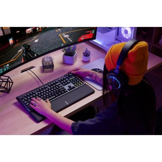 Teclado Corsair GALLEON 100 SD mecânico com Stream Deck, LCD e RGB