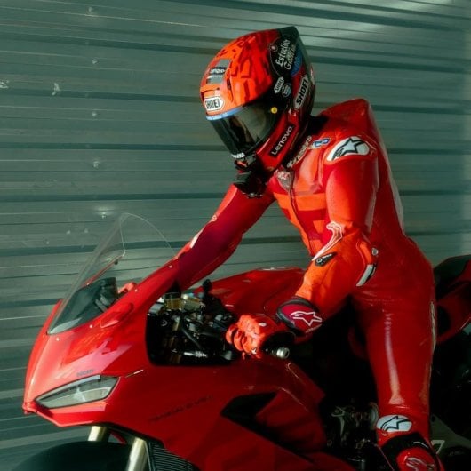 Cámara Deportiva Insta360 Ace Pro 2 MM93 Edition 8K UltraHD WIFI UltraWide Estabilización Doble Batería