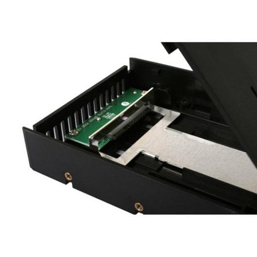 Box disco rigido Icy Dock MB882SP-1S-1B SATA 2.5" in 3.5" plastica nera