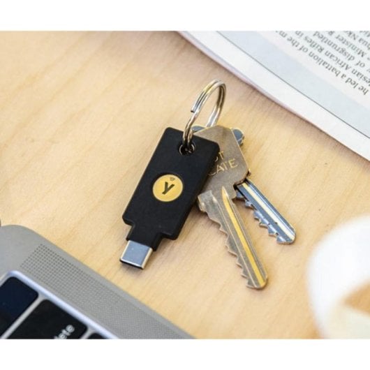 Control de Acceso Yubico YubiKey 5C NFC Llavero Tarjeta Sin Contraseña Multifactor
