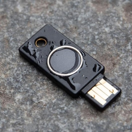 Controle de Acesso Yubico YubiKey Bio Impressão Digital 1 Usuário USB A