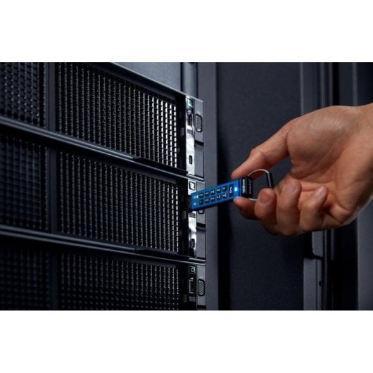 Pen USB Kingston IronKey Keypad 200C 128GB Segurança IP68 Azul