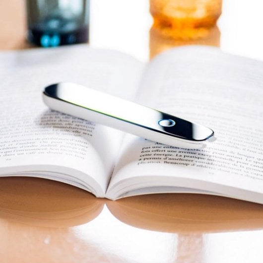 Scanner Iris IRISPen Reader 8 16GB LCD OCR Áudio USB-C Preto Branco