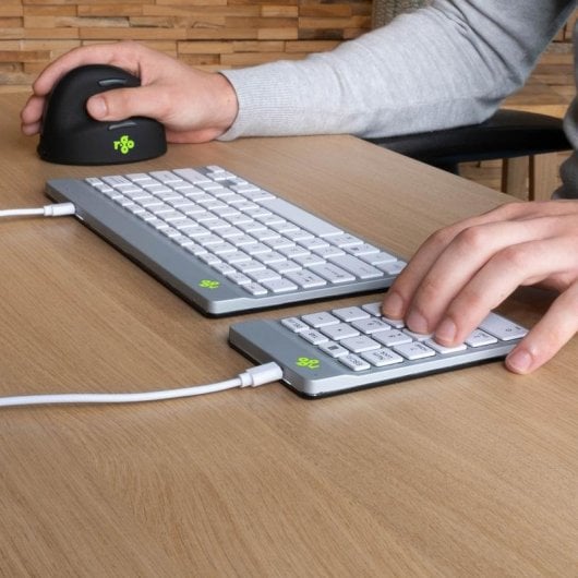 Clavier numérique R-Go Tools Numpad Break ergonomique USB blanc compact LED