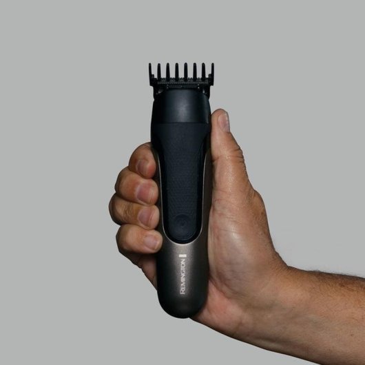Tondeuse Corps Remington 43321560100 Sans Fil 60min Sec et Mouillé 8 Réglages Charge Rapide