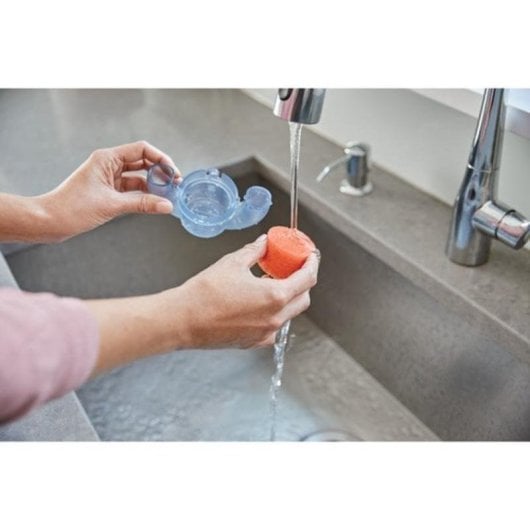 Aspirador de Mão sem Fios Black & Decker BHSB320JP 9W 15min Sólidos e Líquidos Filtro Lavável