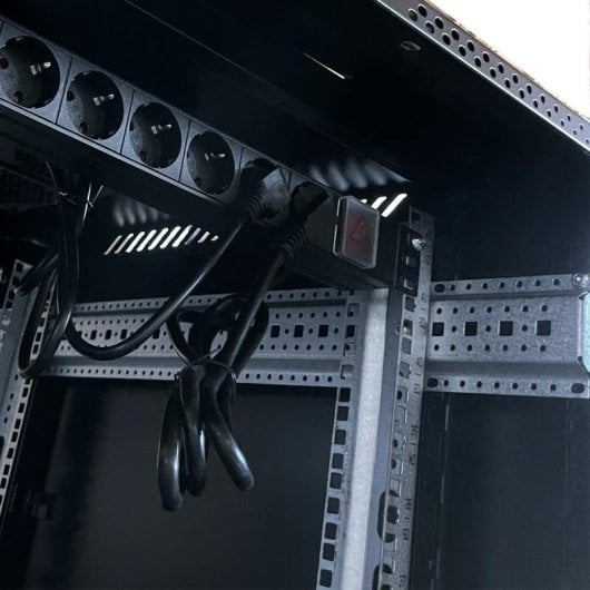 Armário Rack Phasak PRO PHO 6842 42U 600x800 vidro ventilação rodas PDU