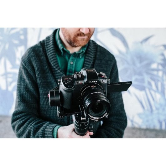 Kamera Mirrorless Panasonic Lumix GH5M2 20,3MP 5184x3888 12-60mm WiFi Bluetooth