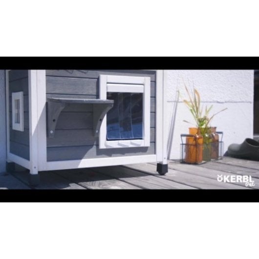 Caseta pour chat KERBL Deluxe isolation polystyrène multicolore 570x880x770mm