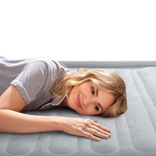 Materasso gonfiabile INTEX 67770ND doppio con pompa integrata 152x203x33 cm