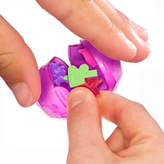 Boneca Mattel HNF17 Multicolorida com 15 Acessórios e Cabelo Removível