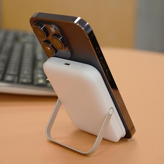 Powerbank Akashi ALTPBMAG5STW 5000mAh MagSafe Weiß USB-C 20W PD