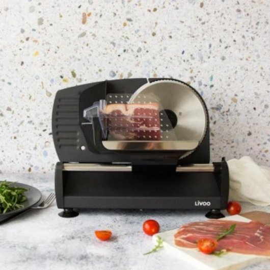 Trancheuse LIVOO DOM396 150 W lame 19 cm métal noir épaisseur réglable