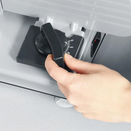 Trancheuse Severin AS 3915 inox 180 W coupe précise 15 mm sécurité enfant