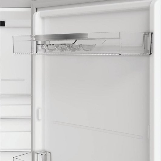 Frigorífico Combi Hotpoint HPK 26362 XP4E No Frost 186,5cm 316L E Prata
