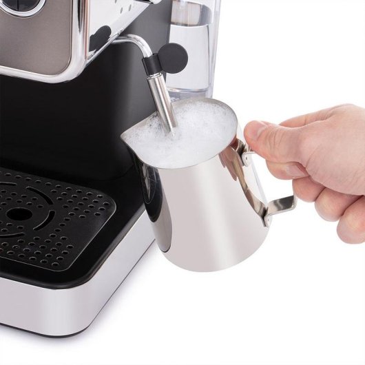 Cafetière expresso Russell Hobbs Distinctions Titanium 1,2L 15 Bars Chauffe-tasses mousseur