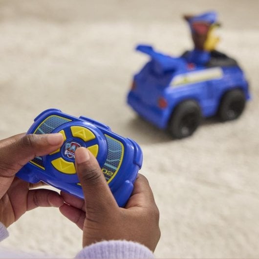 Voiture télécommandée Spin Master Chase Paw Patrol LED facile à piloter 25,4 cm