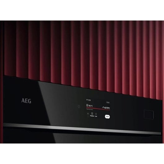 Horno elétrico AEG Series 8000 TB8SB73ZAB 70 L Preto com vapor e autolimpeza
