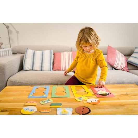 Jeu éducatif Nathan La Petite École En route vers la maternelle 83 pièces carton multicolore