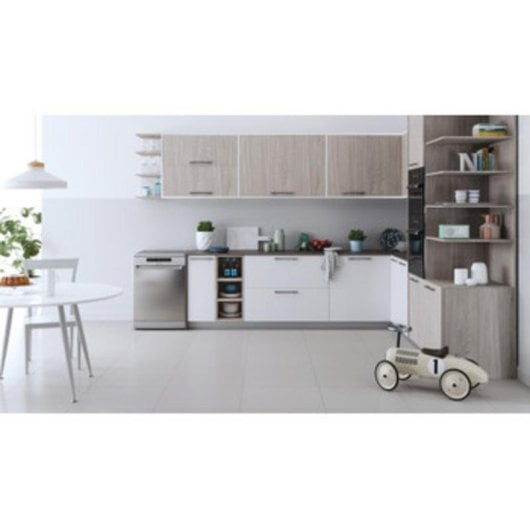 Lavavajillas Indesit IOFD651X 14 Cubiertos B Display LCD Inoxidable