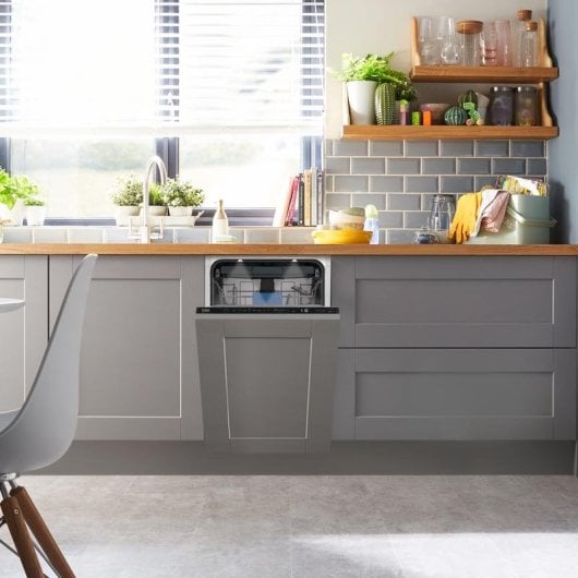 Lavavajillas Beko BDIS38040Q 10 Cubiertos Clase C con AquaIntense y Fast+