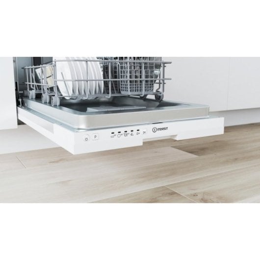 Máquina de Lavar Loiça Indesit DI9E 2B10 9 Conjuntos Classe F Slimline 45 cm Integrável