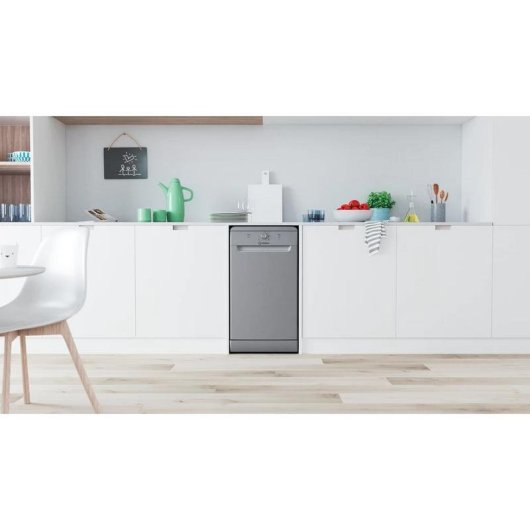 Lavavajillas Indesit DF9E 1B10 S 9 Cubiertos Clase F compacto y bajo consumo