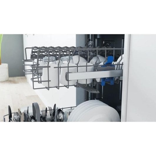 Lavavajillas Indesit DF9E 1B10 S 9 Cubiertos Clase F compacto y bajo consumo